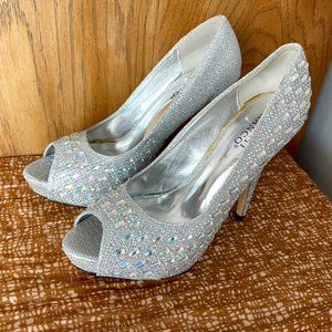 Valenti Franco Peep-Toe Pump * Size 8